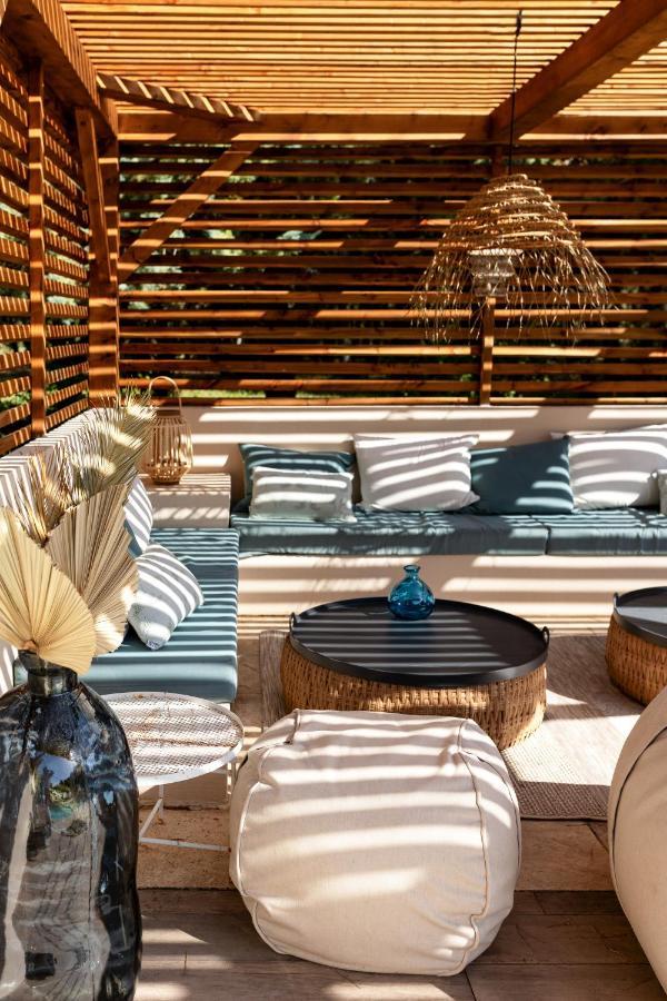 Les Lodges Taizen, Sejour Spa- Sans Enfants Saint-Cannat Exterior photo