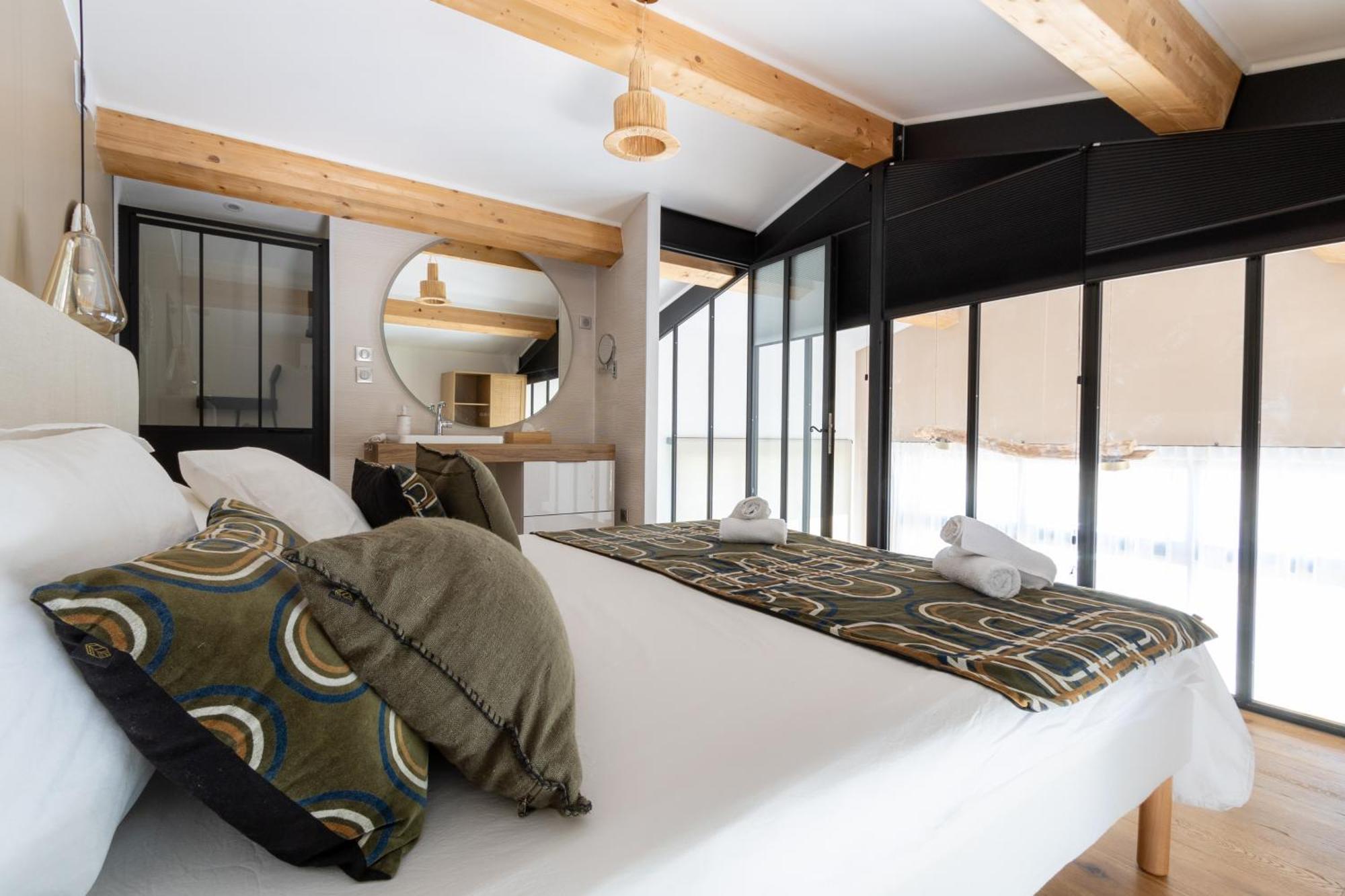 Les Lodges Taizen, Sejour Spa- Sans Enfants Saint-Cannat Exterior photo
